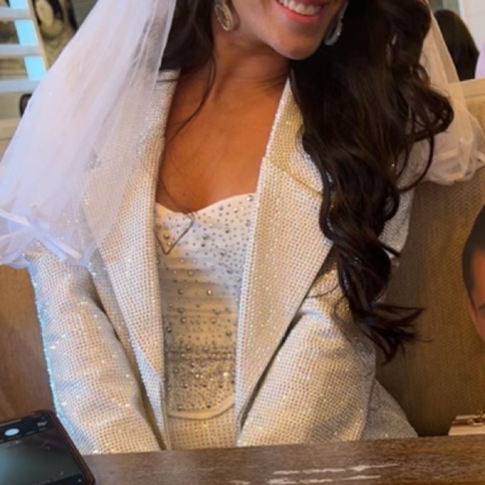 White blazer with silver rhinestones 🤍💎 - Picture 8 of 11
